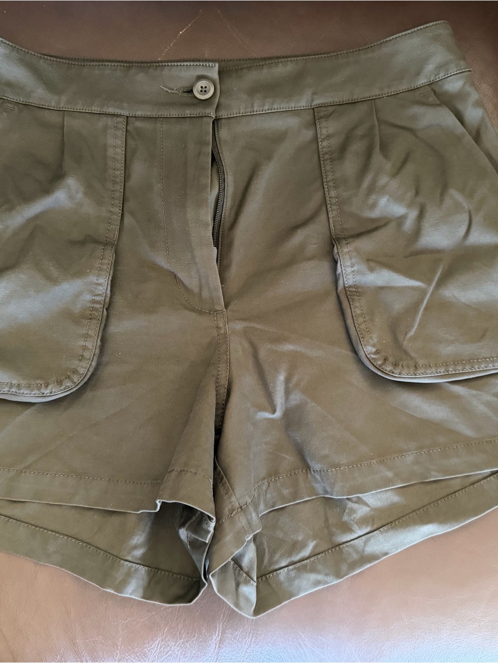 Lululemon Olive Green Cargo Shorts Size 6